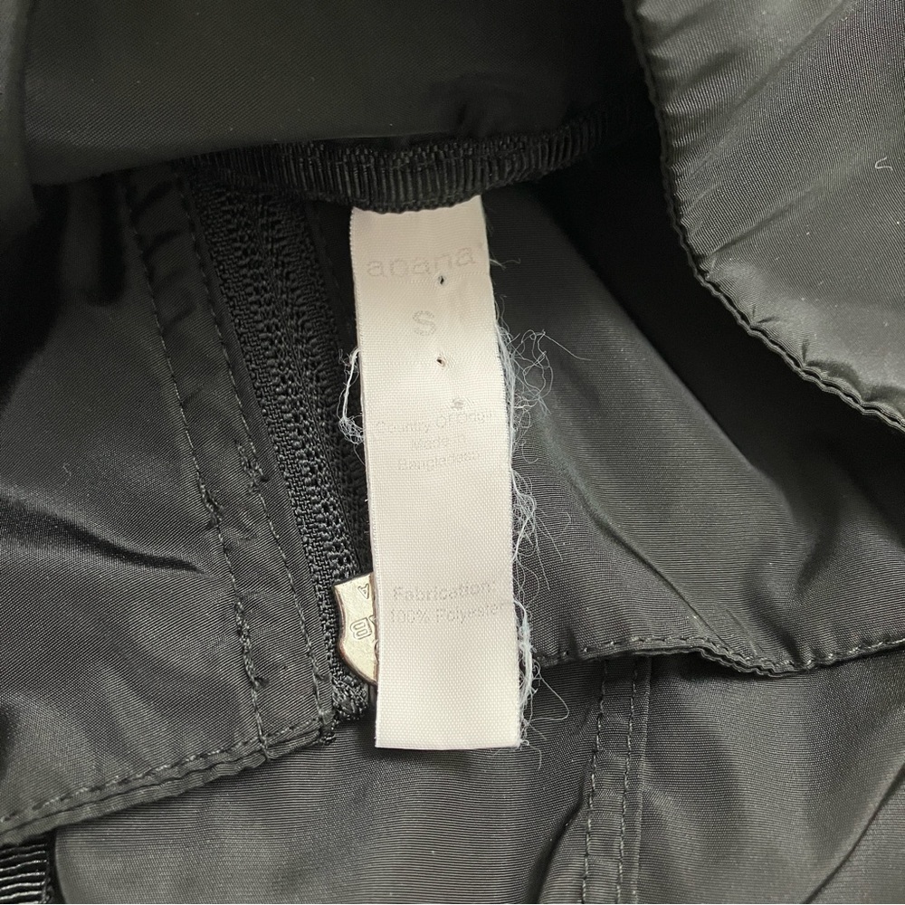 APANA windbreaker - Picture 4 of 8